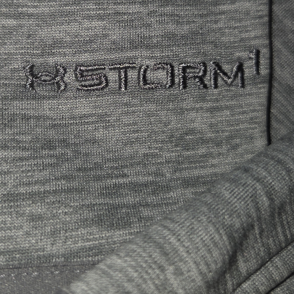 Under Armour Gray Hoodie With Thumbholes - Picture 4 of 5